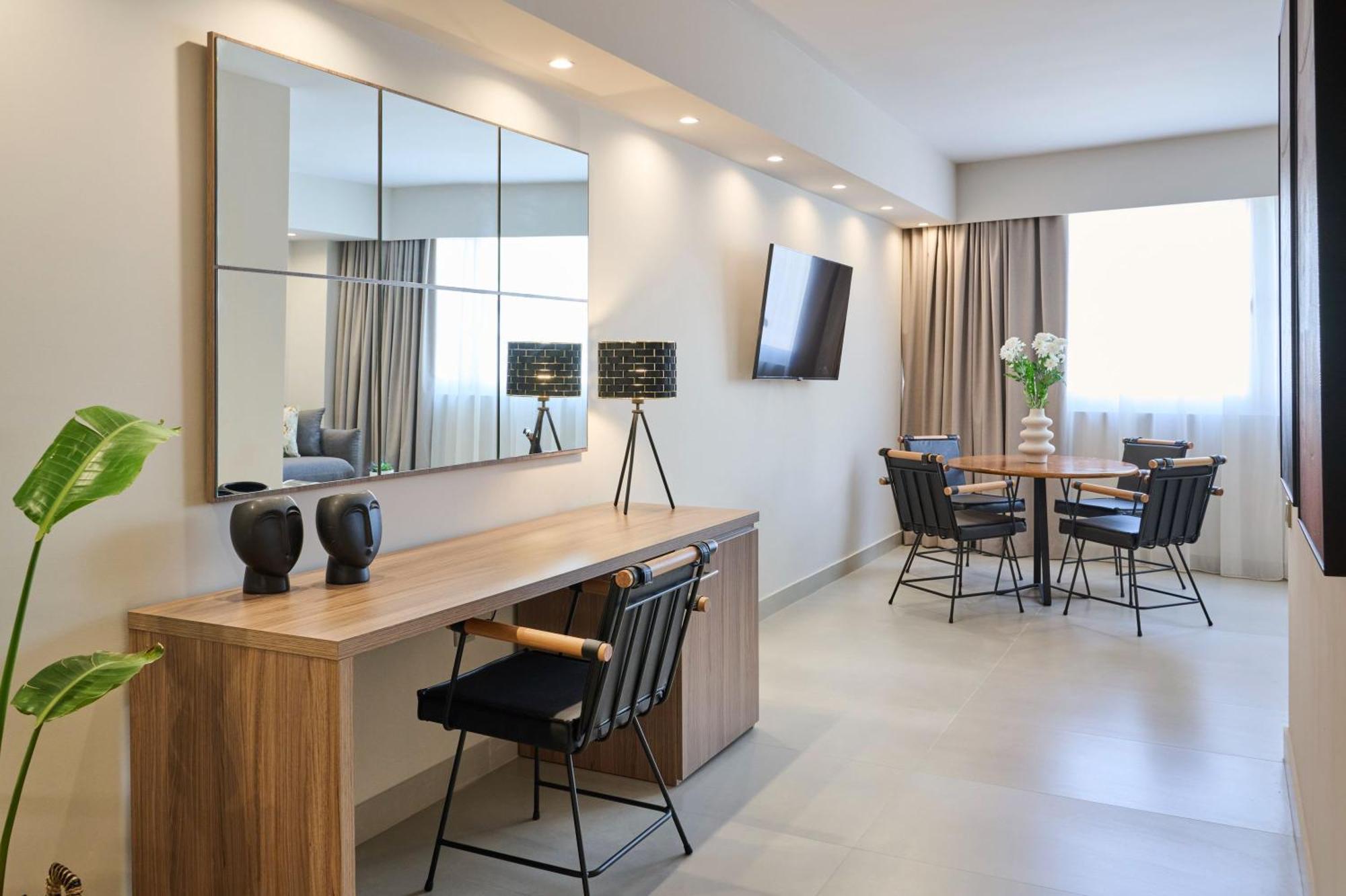 Acropolis Muses - Downtown Luxury Apartments Athen Eksteriør bilde